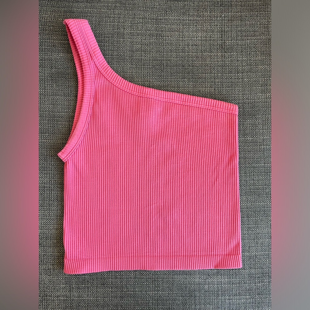 Pink ribbed off shoulder tank top